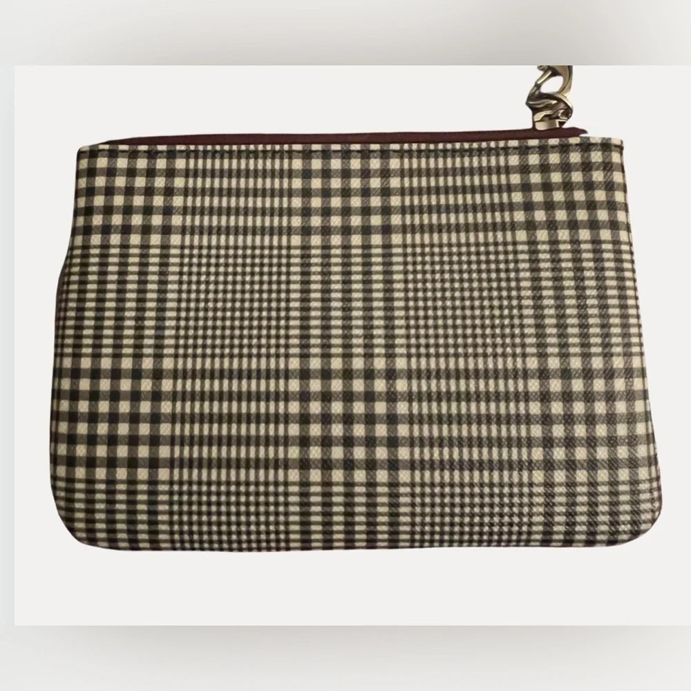 Coach - Picture 2 of 2